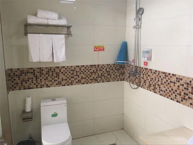 Thank Inn Chain Hotel West Eleven Road Mall Линьи Экстерьер фото